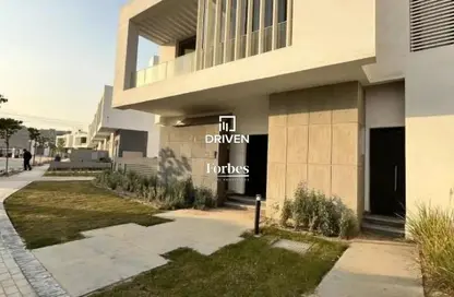 Villa - 4 Bedrooms - 5 Bathrooms for sale in Joulz - Cairo Alexandria Desert Road - 6 October City - Giza