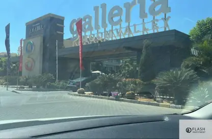 Apartment - 2 Bedrooms - 2 Bathrooms for sale in Galleria Moon Valley - South Investors Area - New Cairo City - Cairo