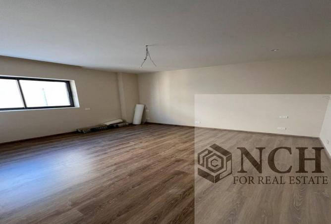 8388641 - Property Image 2