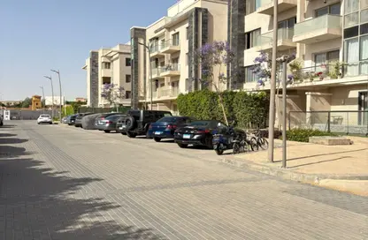 شقة - 3 غرف نوم - 3 حمامات للبيع في جاليريا  مون فالى - المستثمرين الجنوبية - مدينة القاهرة الجديدة - القاهرة