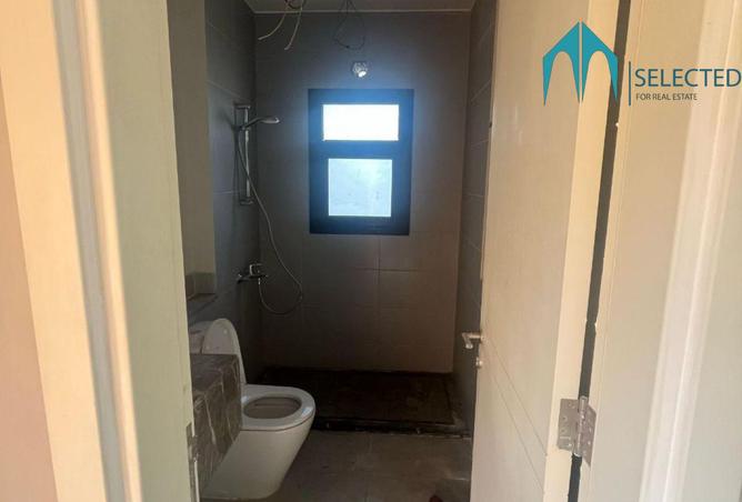 8064312 - Property Image 3