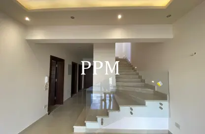 منزل مزدوج - 4 غرف نوم - 5 حمامات للايجار في ميفيدا - كمبوندات التجمع الخامس - التجمع الخامس - مدينة القاهرة الجديدة - القاهرة