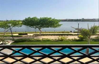 فيلا - 7 غرف نوم - 6 حمامات للبيع في مراسي - سيدي عبد الرحمن - الساحل الشمالي