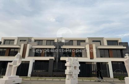 Townhouse - 4 Bedrooms - 3 Bathrooms for sale in Palm Hills New Cairo - 5th Settlement Compounds - The 5th Settlement - New Cairo City - Cairo