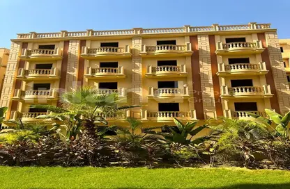 Apartment - 3 Bedrooms - 3 Bathrooms for sale in Al Ashrafiya - North Investors Area - New Cairo City - Cairo