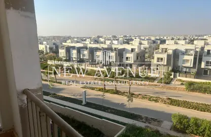 Apartment - 3 Bedrooms - 3 Bathrooms for sale in Hyde Park - 5th Settlement Compounds - The 5th Settlement - New Cairo City - Cairo