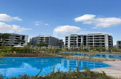 Apartment - 3 Bedrooms - 3 Bathrooms for sale in Sun Capital - Fayoum Desert road - 6 October City - Giza