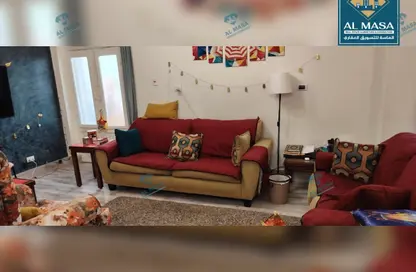 Apartment - 2 Bedrooms - 1 Bathroom for sale in Al Qarqoul St. - Abbasia - Cairo