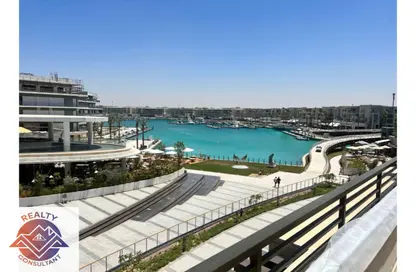 Chalet - 4 Bedrooms - 4 Bathrooms for sale in Marassi - Sidi Abdel Rahman - North Coast