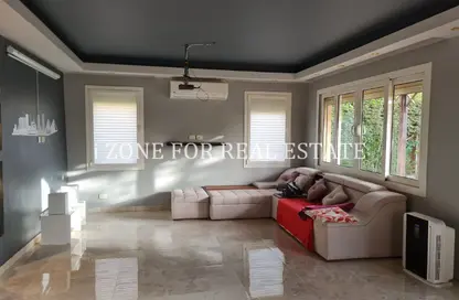 Villa - 3 Bedrooms - 5 Bathrooms for sale in Mivida - 5th Settlement Compounds - The 5th Settlement - New Cairo City - Cairo