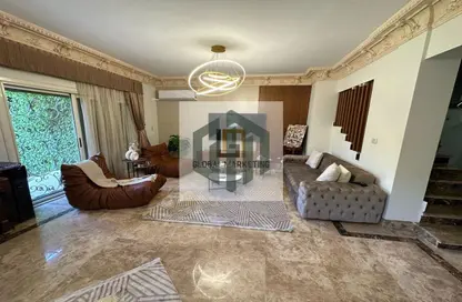 فيلا - 6 غرف نوم - 6 حمامات للايجار في قطامية ريزدنس - التجمع الاول - مدينة القاهرة الجديدة - القاهرة
