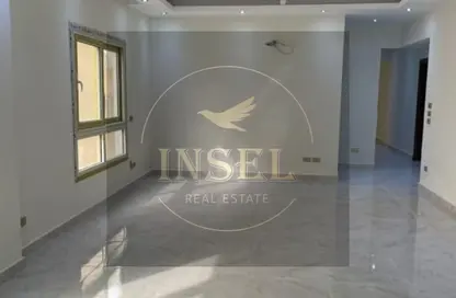 شقة - 3 غرف نوم - 3 حمامات للايجار في اللوتس الشمالي - حى اللوتس - مدينة القاهرة الجديدة - القاهرة