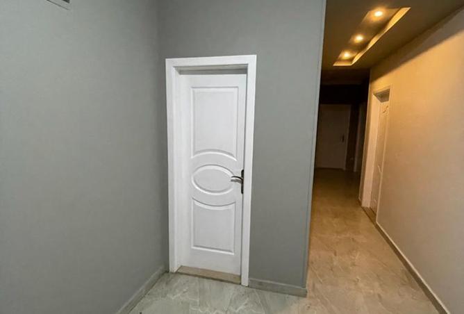 8236158 - Property Image 2