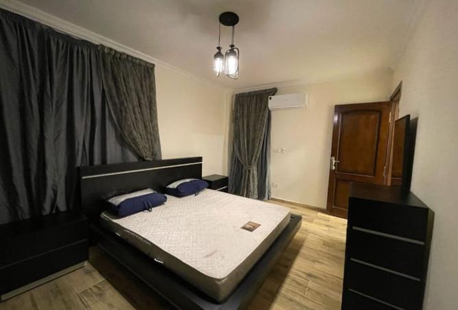 8273028 - Property Image 2