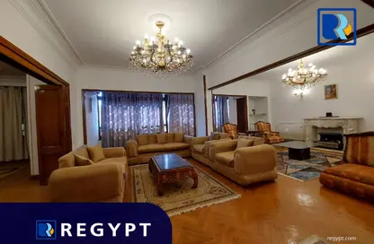 Apartment - 3 Bedrooms - 3 Bathrooms for rent in Ahmed Heshmat St. - Zamalek - Cairo