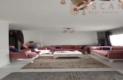 شقة - 2 غرف نوم - 1 حمام للبيع في شارع ابو حنيفة النعمان - الرحاب المرحلة الأولى - الرحاب - مدينة القاهرة الجديدة - القاهرة