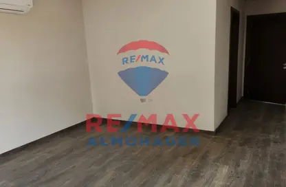 Apartment - 2 Bedrooms - 2 Bathrooms for rent in Park Side Residence - Zed Towers - Sheikh Zayed Compounds - Sheikh Zayed City - Giza