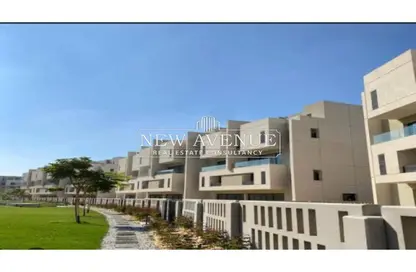 فيلا - 3 غرف نوم - 3 حمامات للبيع في كمبوند البروج - كمبوندات الشروق - مدينة الشروق - القاهرة