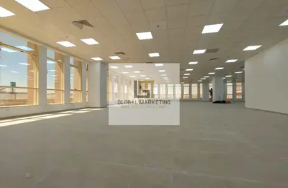 مساحات مكتبية - استوديو - 4 حمامات للايجار في شارع يوسف السباعي - الرحاب المرحلة الأولى - الرحاب - مدينة القاهرة الجديدة - القاهرة