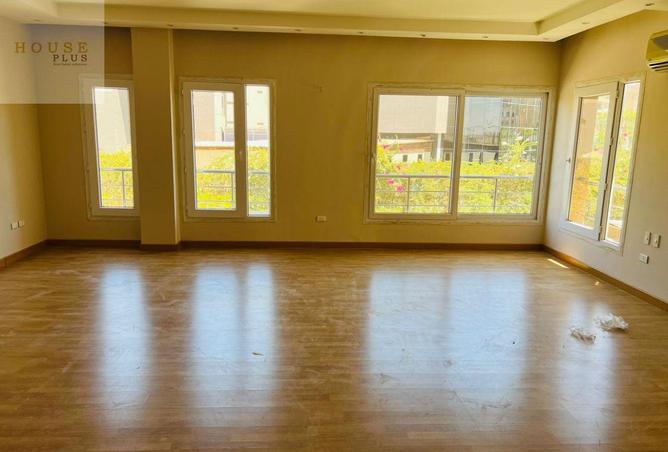 8206284 - Property Image 2