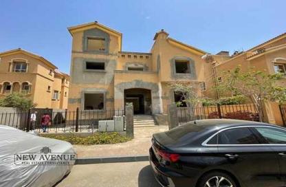 Villa - 6 Bedrooms - 5 Bathrooms for sale in Katameya Hills - 5th Settlement Compounds - The 5th Settlement - New Cairo City - Cairo