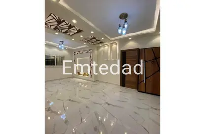 شقة - 2 غرف نوم - 2 حمامات للبيع في ارض جمعية المستثمرين - حدائق اكتوبر - مدينة 6 أكتوبر - الجيزة