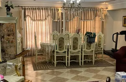 شقة - 3 غرف نوم - 2 حمامات للبيع في مدينة الواحة - الحي العاشر - مدينة نصر - القاهرة