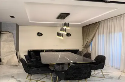 Villa - 3 Bedrooms - 5 Bathrooms for rent in Hyde Park - New Cairo City - Cairo