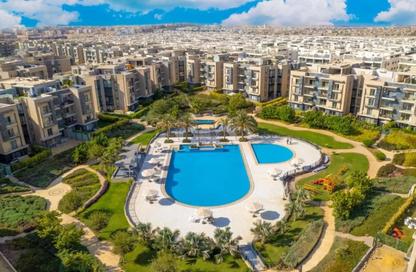 Apartment - 3 Bedrooms - 2 Bathrooms for sale in Galleria Residences - South Investors Area - New Cairo City - Cairo