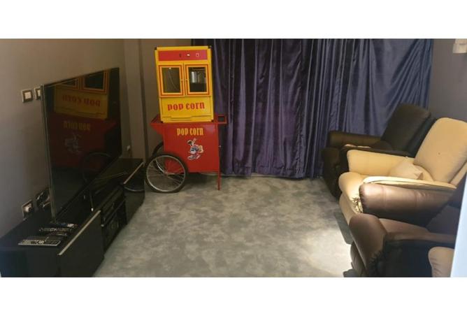 8126049 - Property Image 3