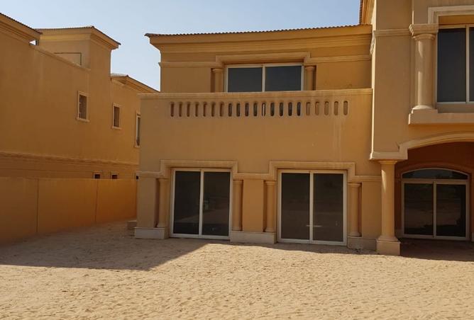 8418021 - Property Image 3