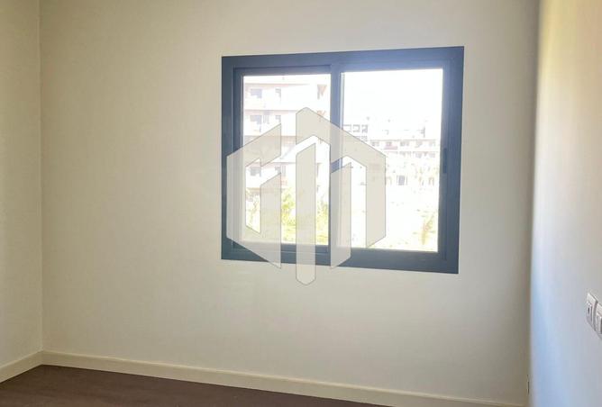 8090009 - Property Image 3