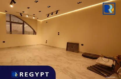 مساحات مكتبية - استوديو - 2 حمامات للايجار في شارع زهراء المعادى - دجلة - حي المعادي - القاهرة