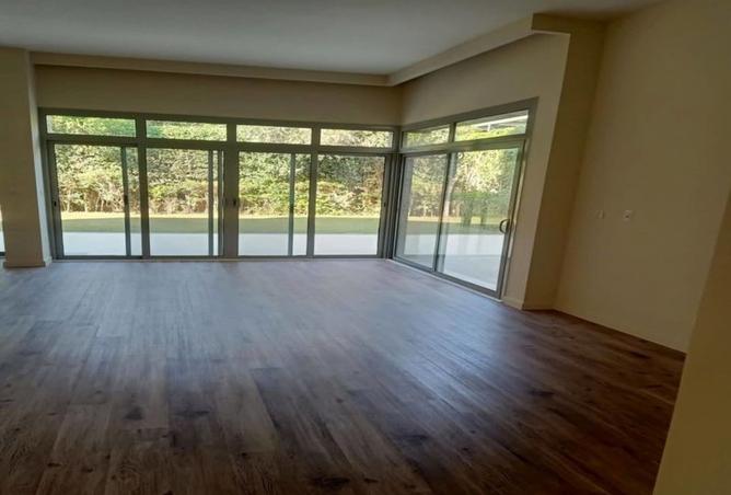 8027410 - Property Image 2