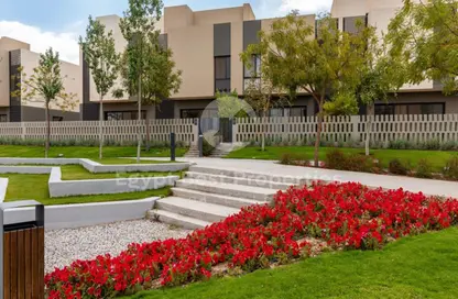 فيلا - 5 غرف نوم - 5 حمامات للبيع في كمبوند البروج - كمبوندات الشروق - مدينة الشروق - القاهرة