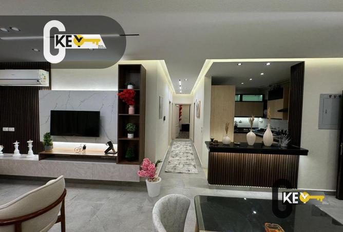 8203442 - Property Image 2