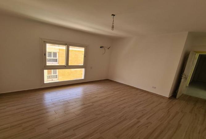 8307758 - Property Image 3