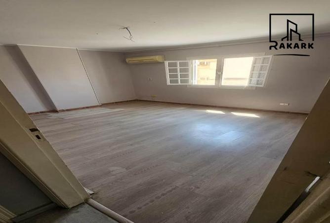 7976072 - Property Main Image