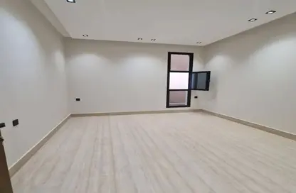Apartment - 4 Bedrooms - 4 Bathrooms for sale in Village West - Sheikh Zayed Compounds - Sheikh Zayed City - Giza