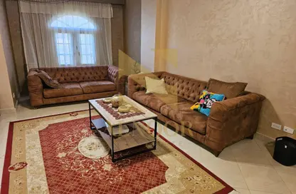 شقة - 3 غرف نوم - 2 حمامات للايجار في ذا جيت بلازا مول - الحي العاشر - الشيخ زايد - الجيزة
