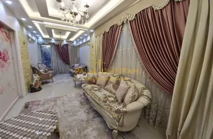 Apartment - 3 Bedrooms - 2 Bathrooms for sale in Gamal Abdel Nasser St. - El Mandara - Hay Than El Montazah - Alexandria
