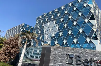 مساحات مكتبية - استوديو - 2 حمامات للايجار في فى90 - شارع التسعين الشمالي - التجمع الخامس - مدينة القاهرة الجديدة - القاهرة