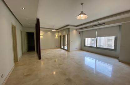 Apartment - 2 Bedrooms - 2 Bathrooms for sale in Palm Hills Village Gate - South Investors Area - New Cairo City - Cairo