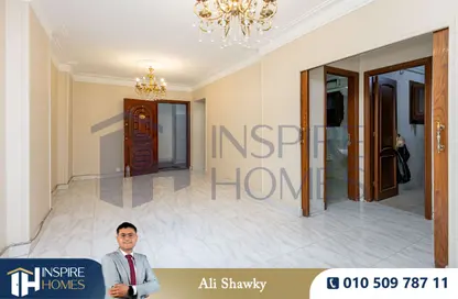 Apartment - 3 Bedrooms - 2 Bathrooms for sale in Camp Chezar - Hay Wasat - Alexandria