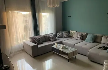 Apartment - Studio - 1 Bathroom for rent in Palm Hills Village Gate - South Investors Area - New Cairo City - Cairo