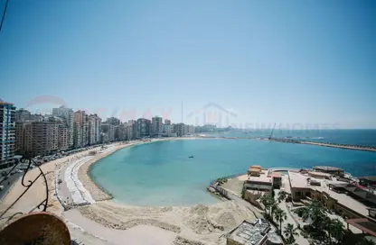 Apartment - 3 Bedrooms - 2 Bathrooms for sale in Sidi Beshr - Hay Awal El Montazah - Alexandria