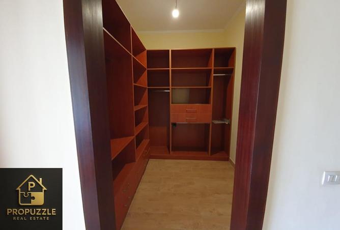 8306611 - Property Image 3