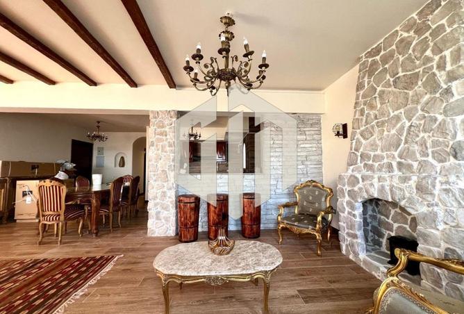 8246053 - Property Main Image