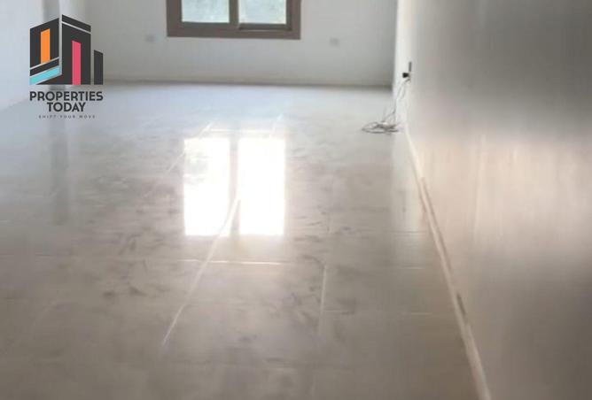 8423931 - Property Main Image