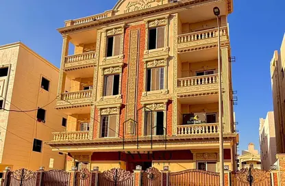 Apartment - 2 Bedrooms - 2 Bathrooms for sale in Talaat Harb Axis - Al Narges - New Cairo City - Cairo